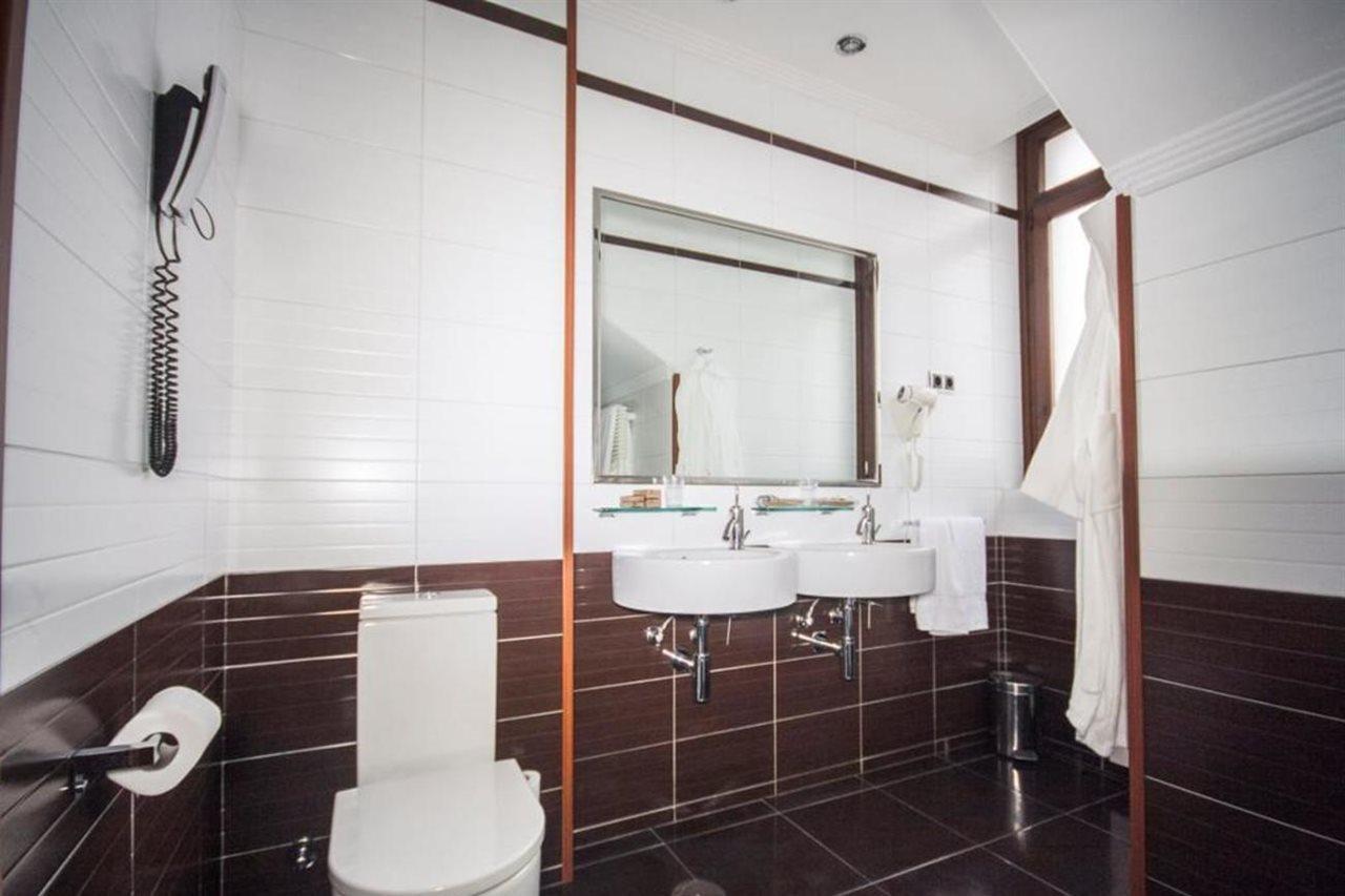 Noreña Hospedium Hotel La Casona Del Conde מראה חיצוני תמונה