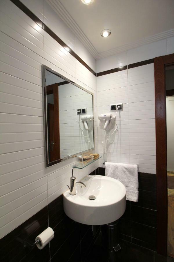 Noreña Hospedium Hotel La Casona Del Conde מראה חיצוני תמונה